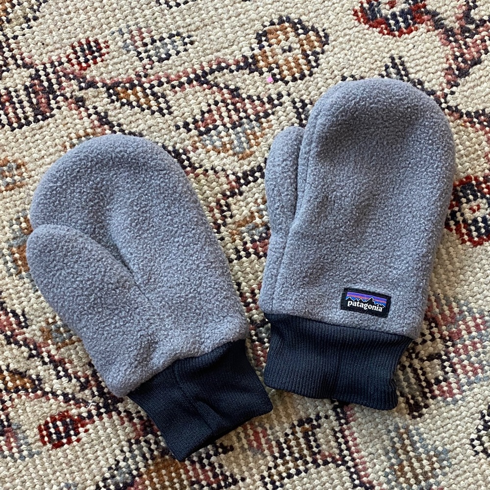 Patagonia Blue-Gray Fleece Mittens 2T-5T